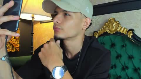 Snapshot of aless_king chatting on 05.09.26 Alessandro King online show from 05.09.26
