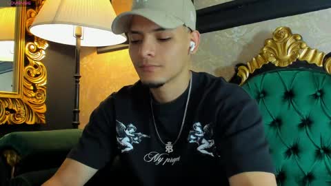Snapshot of aless_king chatting on 05.12.26 Alessandro King online show from 05.12.26