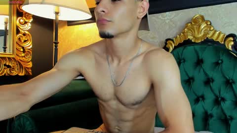 Snapshot of aless_king chatting on 05.15.26 Alessandro King online show from 05.15.26