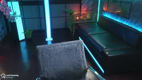 Alessa Goreng online show from 01.08.25