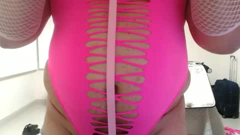 Snapshot of alessalindo840 chatting on 01.13.25 AlessaBabyGirl840 online show from 01.13.25