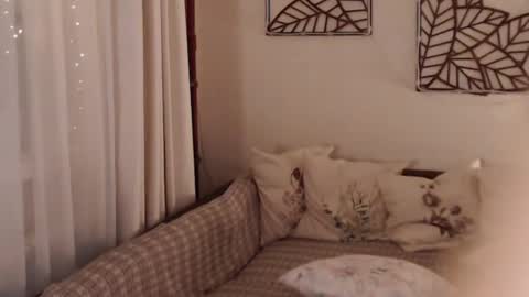 Snapshot of alessandra_foxy chatting on 02.10.25 Sandra online show from 02.10.25