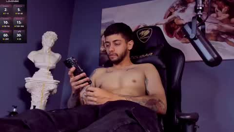 Alessandro INDEPENDENT MODEL online show from 02.25.25