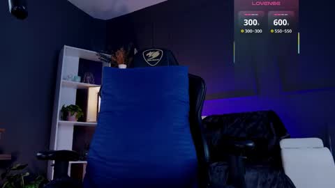 Alessandro INDEPENDENT MODEL online show from 11.01.25