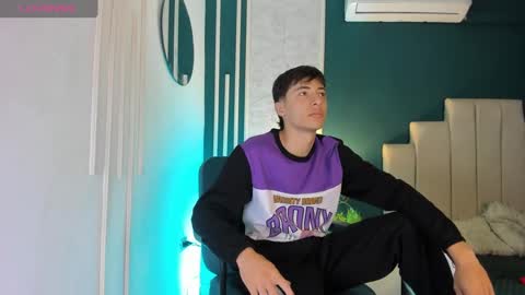 Alessandro Dybala online show from 02.28.25