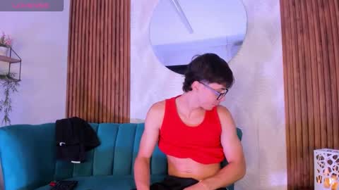 Alessandro Dybala online show from 10.14.25