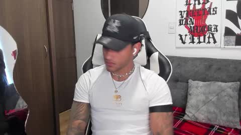 Alessandro Vanni online show from 01.14.26