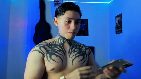 Alessandro online show from 12.04.24