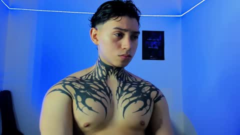 Alessandro online show from 02.03.25