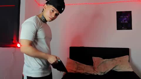 Alessandro online show from 02.13.25