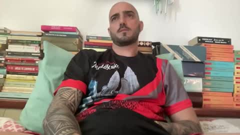 Snapshot of alessandromori91 chatting on 04.20.26 alessandromori91 online show from 04.20.26