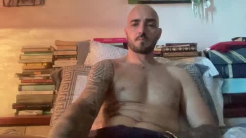 Snapshot of alessandromori91 chatting on 05.27.26 alessandromori91 online show from 05.27.26