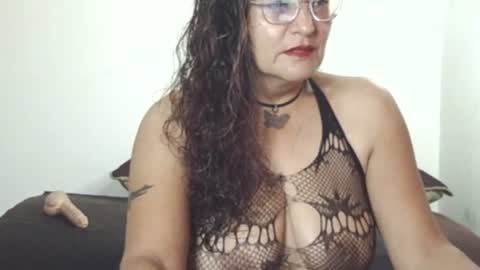 Snapshot of alessiabobs chatting on 06.08.26 Allesiaboobs online show from 06.08.26
