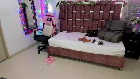 Alessia online show from 12.19.24