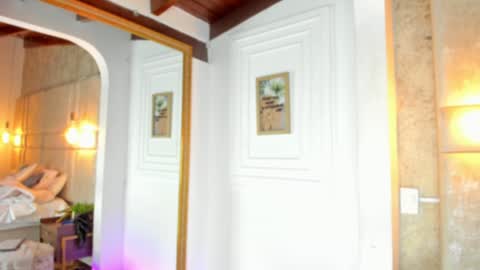 Snapshot of alessialondon chatting on 02.01.25 Alessia online show from 02.01.25