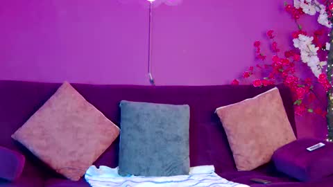 Alessio online show from 11.27.25