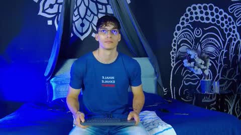 Alessio online show from 12.18.25