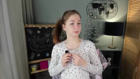 alettablacck online show from 12.14.25