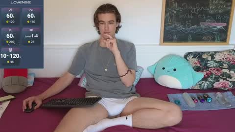Snapshot of alex83530 chatting on 05.25.26 Alex83530 online show from 05.25.26