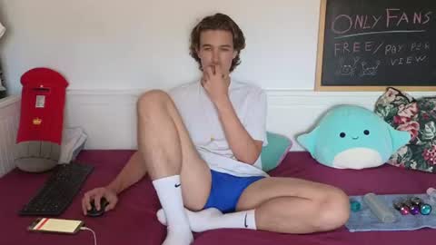 Snapshot of alex83530 chatting on 06.16.26 Alex83530 online show from 06.16.26