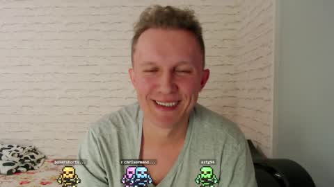 Snapshot of alex_amazing chatting on 05.27.26 Alex Amazing online show from 05.27.26