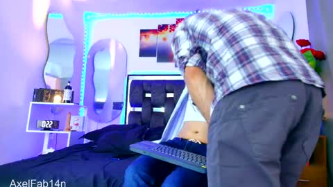 sneider online show from 03.01.25