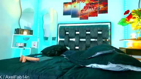 sneider online show from 03.03.25