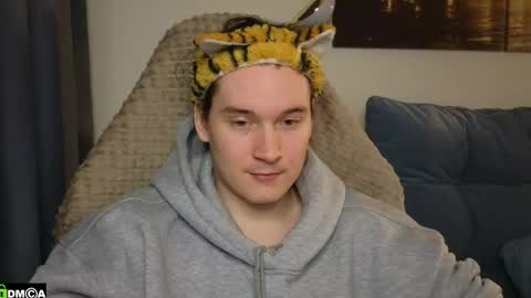 FAVORITE online show from 04.19.26