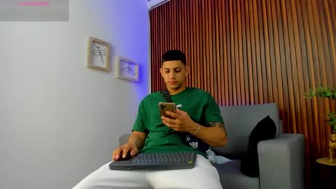 alex online show from 03.25.26