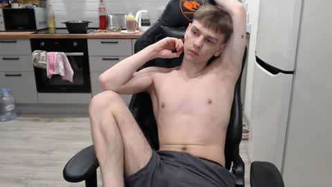 Snapshot of alex_gotcha chatting on 12.10.24 Alex online show from 12.10.24