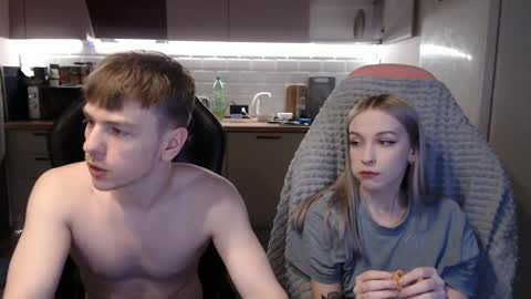 Snapshot of alex_gotcha chatting on 12.15.24 Alex online show from 12.15.24