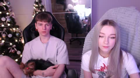 Snapshot of alex_gotcha chatting on 01.11.25 Alex online show from 01.11.25