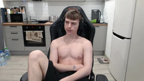 Snapshot of alex_gotcha chatting on 01.21.25 Alex online show from 01.21.25