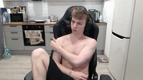 Snapshot of alex_gotcha chatting on 01.23.25 Alex online show from 01.23.25