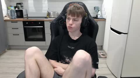 Snapshot of alex_gotcha chatting on 02.16.25 Alex online show from 02.16.25