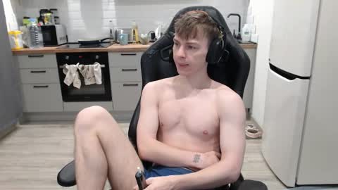 Snapshot of alex_gotcha chatting on 03.01.25 Alex online show from 03.01.25