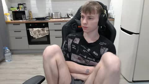 Snapshot of alex_gotcha chatting on 03.03.25 Alex online show from 03.03.25