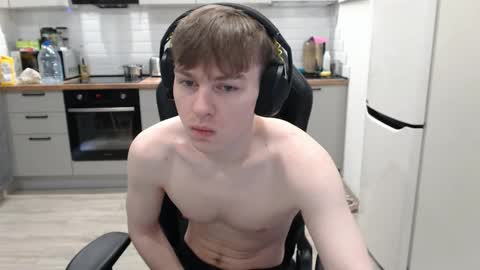 Snapshot of alex_gotcha chatting on 03.11.25 Alex online show from 03.11.25