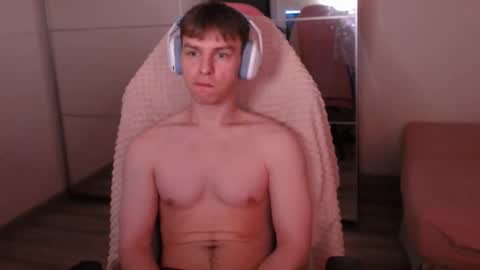 Snapshot of alex_gotcha chatting on 09.17.25 Alex online show from 09.17.25