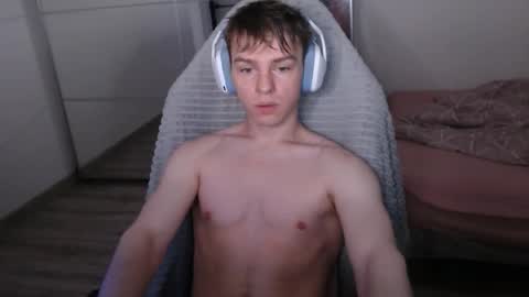 Snapshot of alex_gotcha chatting on 09.27.25 Alex online show from 09.27.25