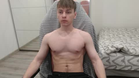 Snapshot of alex_gotcha chatting on 10.05.25 Alex online show from 10.05.25