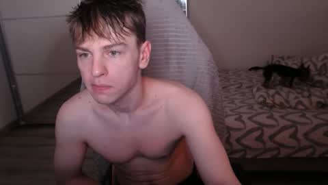 Snapshot of alex_gotcha chatting on 10.12.25 Alex online show from 10.12.25