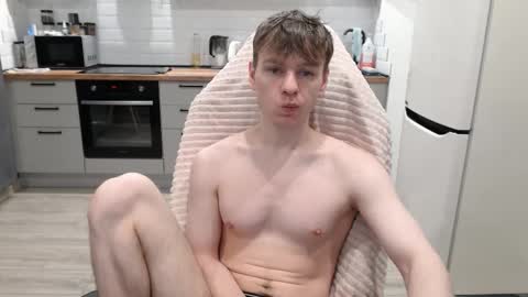 Snapshot of alex_gotcha chatting on 11.11.25 Alex online show from 11.11.25