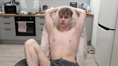 Snapshot of alex_gotcha chatting on 11.24.25 Alex online show from 11.24.25