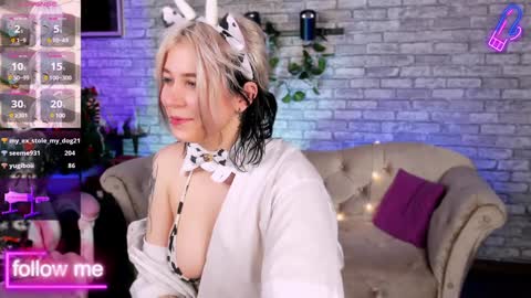 Snapshot of alex_howell chatting on 01.12.25 alex_howell online show from 01.12.25