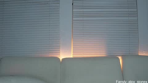 Snapshot of alex_islive chatting on 02.10.26 Alex Stone online show from 02.10.26