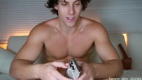 Snapshot of alex_islive chatting on 02.18.26 Alex Stone online show from 02.18.26