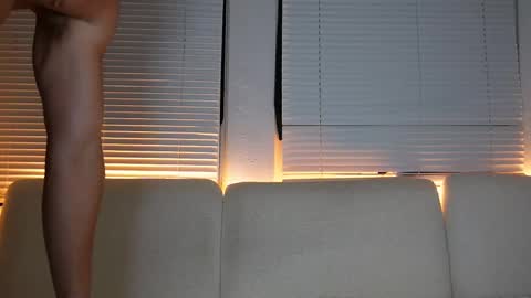 Snapshot of alex_islive chatting on 02.25.26 Alex Stone online show from 02.25.26