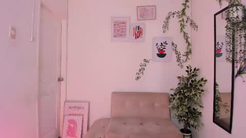 Snapshot of alex_saeli chatting on 06.12.26 alexis online show from 06.12.26