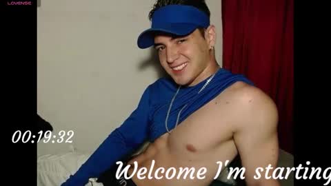 Snapshot of alex_smith0 chatting on 09.28.25     online show from 09.28.25